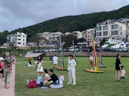 抓住暑假的小尾巴,来舟山穷游一次~#舟山旅游 #朱家尖旅游攻略 #一起看海 #如果有时间你一定要去看海 #浙江海岛的正确打开方式