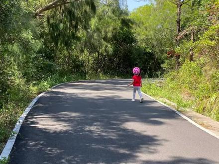 徒步旅行攻略路线 d39ddf794b8ea43f44938f8d10f1f1e3~tplv-dy-resize-origshort-autoq-75:330.jpeg?x-expires=2015528400&x-signature=s%2F%2Bm%2FACCbIxT80gAJ3QjT33aeWk%3D&from=3213915784&s=PackSourceEnum_AWEME_DETAIL&se=false&sc=cover&biz_tag=pcweb_cover&l=2023111705411202E3890EFC55CC1A0C3D