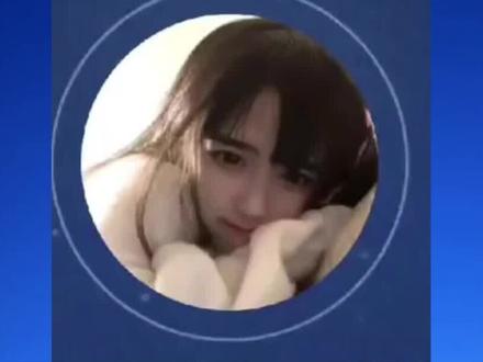 千万网红安妮家人回应退网一事,引网友深思#网红安妮 #网红安妮落泪回应退网 #娱乐评论大赏