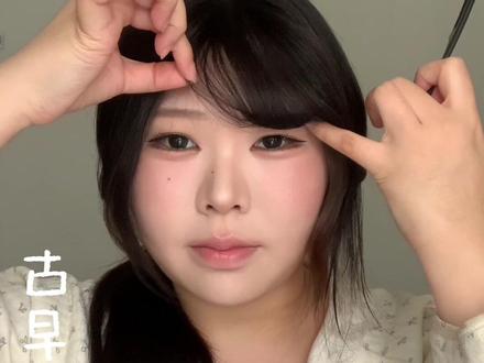 两种刘海|古早斜刘海!法式齐刘海!两步解决! #卷发教程 #发型教程#八字刘海#齐刘海#斜刘海