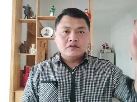 存钱用存折好还是银行卡好?银行的朋友说出了实话,以后别乱用了