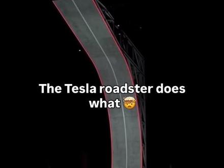 特斯拉的Roadster2真的会飞 不知道量产是不是都是有这个功能、外观和9年前的差异很大了;有点回到未来电影的感觉了#特斯拉 #roadster2