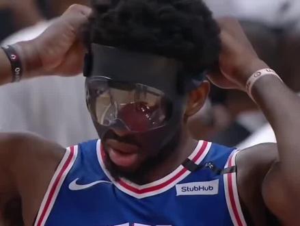 被NBA禁止的装备,背后都有什么秘密? #NBA禁止装备 #篮球 #NBA #篮球知识