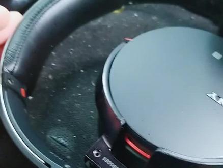 索尼,Akg 等转轴耳机维修