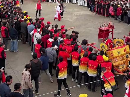 红木之乡仙游的元宵节,果然名不虚传!除了游神还有游灯,您们家乡的习俗是什么呢?~#2026元宵晚会 #豆包陪你闹元宵#仙游元宵 #福建民俗#红木家具