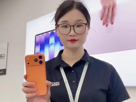 苹果手机喊一声就能找到的教程来了~
#iphone使用技巧
#苹果使用小技巧