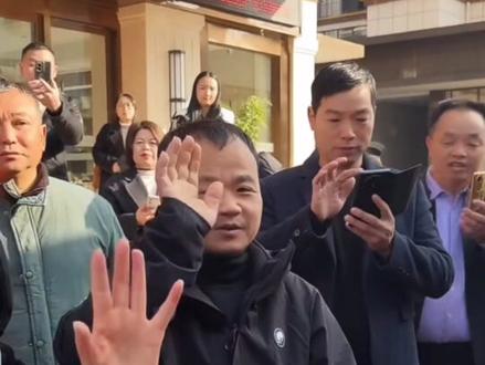 老六荒野节目组回张家界#张家界七星山#张家界七星山骆驼杯#老六荒野@吴烦恼(苗王)