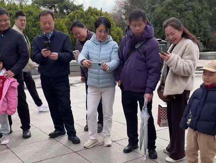 摩仔没有手指头! #摩仔 #馍仔 #机器狗