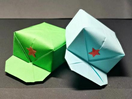 国庆节手工,手工折纸迷你军帽#创作灵感 #国庆节 #幼儿园手工 #手工制作 #国庆节手工 @DOU+小助手 @抖音青少年 #纯手工制作帽子 #手工制作帽子 #送给祖国妈妈的礼物 #萌知计划