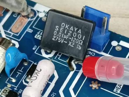 猜你不知道#家电维修 #变频空调主板维修 #电子技术基础 #电路板维修 #电器维修 @DOU+小助手