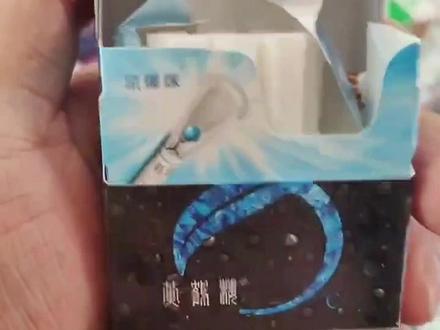 带你认识8种湖北黄鹤楼香烟,你见过几种? #香烟 #烟盒 #吸烟有害健康 #未成年不得吸烟