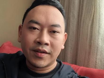 张雪机车在世界舞台扬眉吐气,在WSBK葡萄牙站直接拿下冠军#张雪 #张雪机车 #中国制造 #正能量传递