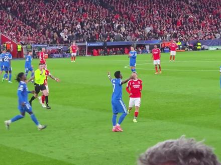 赫伊森你的眼睛很大吗? #赫伊森 #皇马 #足球 #足球的魅力 #青年创作者成长计划