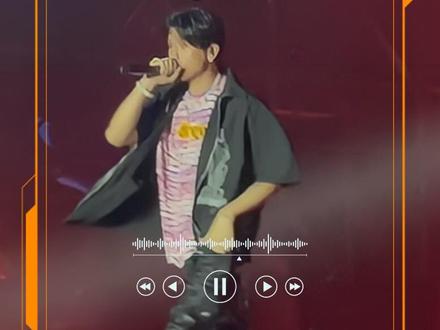 【广州AYO音乐节】法老《百变酒精》,法老的开场曲,奠定了这场音乐节的基调,一个字“炸翻了”!另外我想说第一句歌词说的就是我了!@法老_Pharaoh #中国说唱巅峰对决 #AYO音乐节 #活死人#walkingdead#直拍