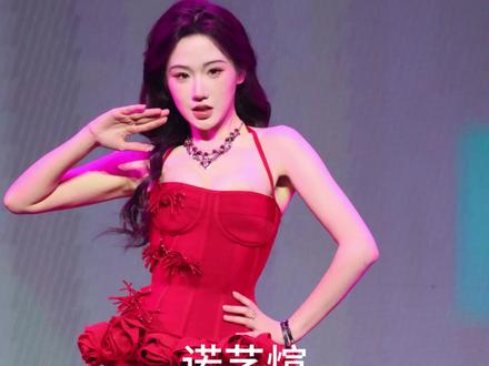 谁家女团“idol”来开生日会!谁的生日会这么幸福呢!#张晋宜 #mrchu @晋宜JINY Mr. Chu~ 입술 위에 Chu~ 달콤하게 Chu~