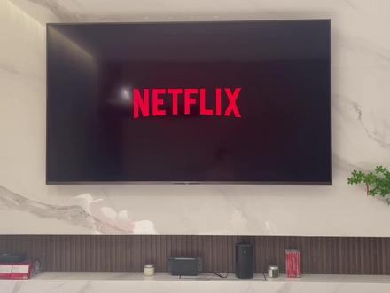 晚上好,尊贵的Netflix会员。为什么要用索尼电视,成功解锁奈飞,可以看4K高清了,免费的噶噶香🥰#奈飞 #索尼85x95ek #等离子电视
