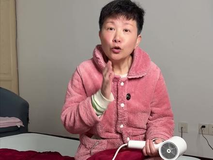 羽绒服洗过之后,怎么让它快速的蓬松起来呢~#阿旺的退休生活