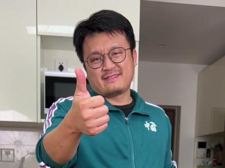 好多瓷器都在二婶那问我炒焖子教程,这不就来了嘛~#炒焖子 #小吃