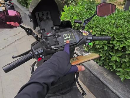 关于九号电动车Mzmix仪表盘发热问题,腿哥让你放心骑#九号mzmix #九号电动车 #仪表盘发热 #电动腿哥 #九号mzmix测评