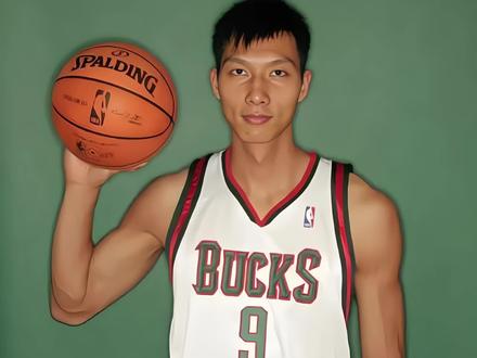 同为NBA首轮秀,未来的杨瀚森能不能超过易建联所达到的高度? #易建联 #杨瀚森 #中国男篮 #NBA