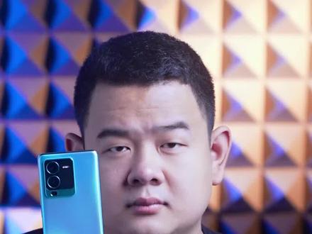vivo手机新款排名 d998921ba9b5bf36a6438e4177d5ac98~tplv-dy-resize-origshort-autoq-75:330.jpeg?x-expires=2015038800&x-signature=%2FFfIj%2F1%2BFfkYF24UWIbybxNad78%3D&from=3213915784&s=PackSourceEnum_AWEME_DETAIL&se=false&sc=cover&biz_tag=pcweb_cover&l=202311111308296F63ED99BDFCC0826428