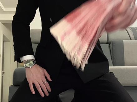 唐古拉我的爱人呐#禁欲系 #西装 #西装杀 #反差 #唐古拉