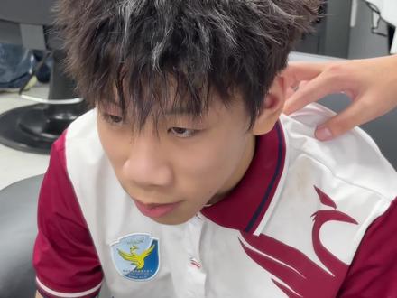 短发也是很有氛围感的#束状纹理#短款束状纹理#广州男士发型设计#男生烫发#vlog十亿流量扶持计划 @抖音小助手 @DOU+小助手