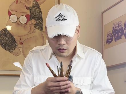 你见过这样的神崎葵吗? 北方有佳人,绝世而独立。
爆改《鬼灭之刃》,在蔡依林的演唱会上找到了灵感,画了幅舞台上星光熠熠的歌手神崎葵。愿我们都能勇敢的做自己!
#鬼灭之刃 #小葵 #蔡依林 #爆改 #真实生活分享计划