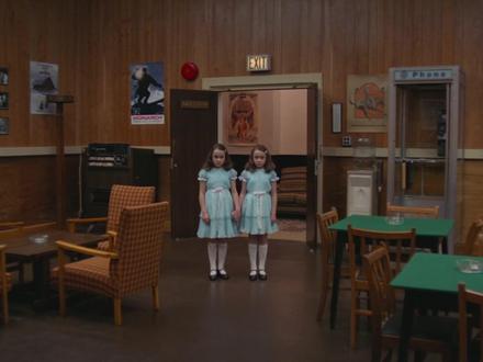 《闪灵》隐喻深度解读07:冰激凌、看守、网球和照片