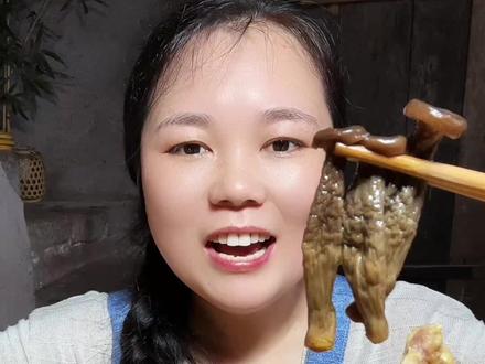干鹿茸菇(脆嫩爽口)🔥拍下一斤装的都➕1小包50克的鹿茸菇,拿回家冷水泡40分钟,焯水3分钟直接爆炒、煲汤、凉拌或涮火锅#美食#鹿茸菇