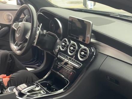 奔驰C 级GLC跟换安卓大屏导航拆装视频,#大屏导航安装 #汽车改装升级 #原车升级 #专车专用 及安卓大屏导航功能介绍