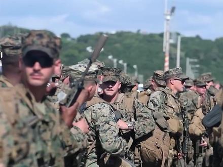 真要发动地面战吗?美军向中东增派准航母,不排除还有另一层目的 #时代的荣耀 #全球创作者计划 #零基础看懂全球