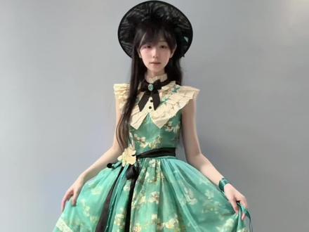 永远盛开的杏花#cla系#蝶蝶子原创设计#青色系#lolita长裙