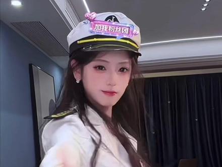 正宫虾虾直播跳舞合集(2026.5.21)#我不叫龙虾#甜妹统治世界🎀 #没人能拒绝姐姐风 #颜值女主播 #甜妹天花板 @我不叫龙虾🦞 @土豆熟了🥔↗ @DOU+上热门