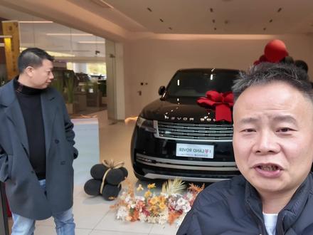 老朋友广州回来创业两年,喜提新车路虎,朋友们过来百花齐放,热闹场面像过年!#井空