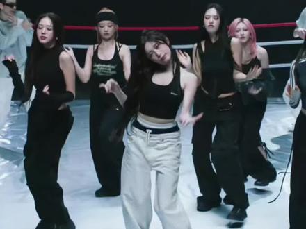 #ive #kpop #bangbang #空降成绩
本次空降成绩已出炉,感觉还可以。不过歌曲是好听的。