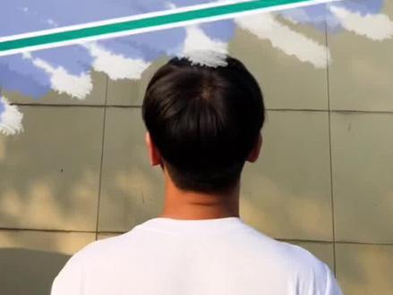 装锁路过,忍不住进去看一眼,好荒凉,预计不久的将来,他会消失,保存记忆。#赤壁 #赤壁锁锅
