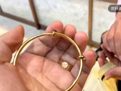 金手镯做磁共振时竟然震动了!