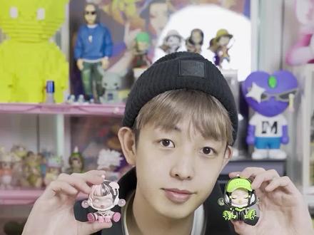 “2022第一箱-泡泡玛特夜之城”欧气在哪里!执法者我的最爱#泡泡马特#潮玩手办 #盲盒 #盲盒开箱 #夜之城