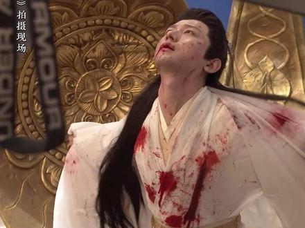 #沉香如屑 应渊为护颜淡受的情罚居然那么痛!冰锥入骨,有被虐到#成毅 入戏太深,甚至有被呛到