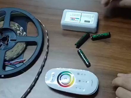 RGBW灯带与控制器使用方法#高定家居 #层板灯#全屋定制工厂 #家装装修 #装饰材料 #极简轻奢 #全屋定制 #无主灯设计