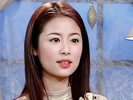 以前看#情深深雨蒙蒙 的时候竟然忽略了如萍的颜值,这大眼睛也太迷人了吧!#林心如 #如萍 #眼神戏 #美女 #心动的感觉 #颜值巅峰 #盛世美颜 #怀旧 #经典 #这谁顶得住啊 #dou上热门 @DOU+小助手 @抖音小助手
