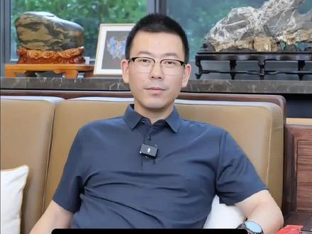 国际银价暴涨,白银基金暂停申购 #银价飙升 #白银基金 #贵金属 #投资理财 #干货分享 @DOU+小助手