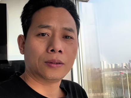 #美联储宣布维持利率不变 黄金白银各国股票全完犊子了#炒股悟道 #人生成长 #鎏得青山在