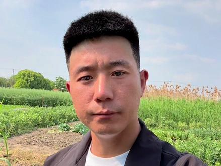 其实人生最大的意义,就是睡觉,身体健康 到处玩,不要和任何人走的太近!#情感共鸣 #人生感悟 #人生意义 #很真实的一句话 #懂得人自然懂