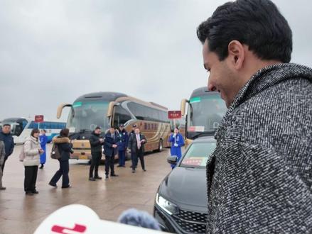 两会能言 | 中阿卫视记者方浩明:向阿拉伯国家介绍中国的科技 绿色能源 生态环境
#两会#科技 #机器人