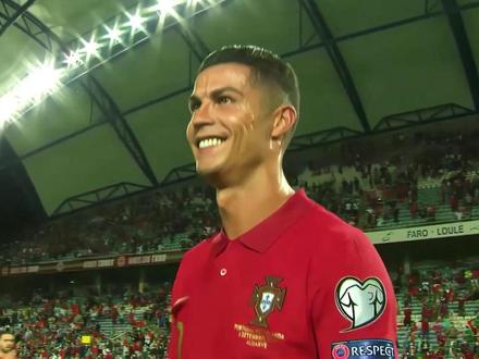 官宣!C罗无缘国家队名单!主帅:球王也没特权,先踢上球再说 #C罗 #葡萄牙 #足球 #世界杯 #dou来足球季