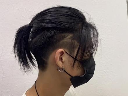 #创作灵感 一款超酷的武士头教程,避免被和谐,赶紧下载保存找你的托尼吧#中山发型师 #中山哪里烫发好 #中山男士发型#武士头发型 #武士头