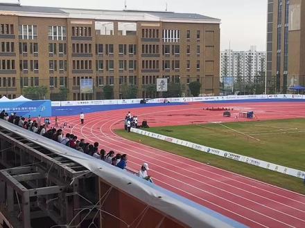 学青会校园组陈妤颉再次起飞,预赛11秒63