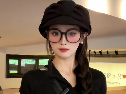 #早秋新款 #贝雷帽 头大宝子闭眼冲!!